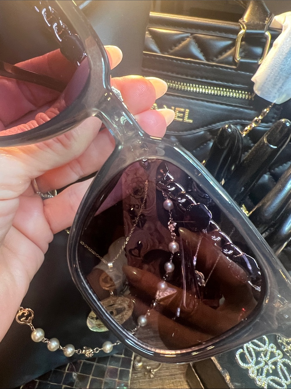 CHANEL Black and Gold Crystal-Embellished Eyewear Chain - Picture 3 of 7